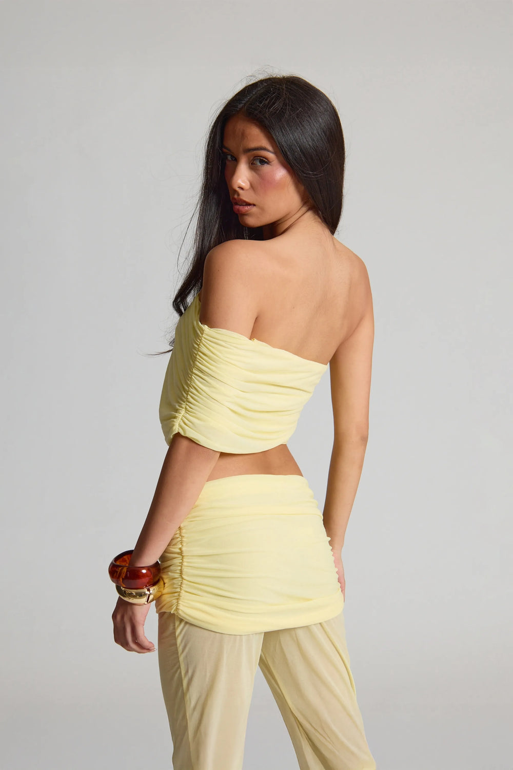 XS